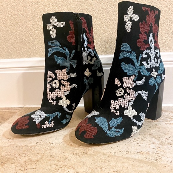 Rebecca Minkoff embroidered boots - Picture 2 of 5